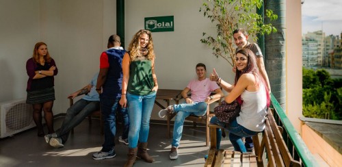 Cial Centro de Linguas